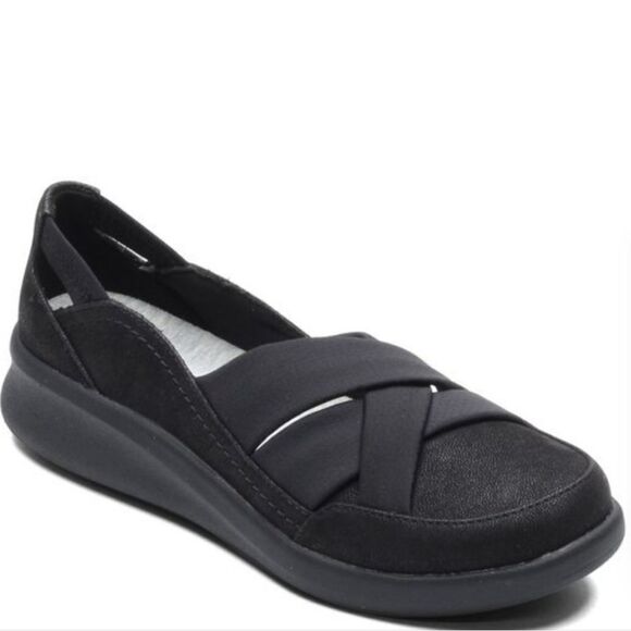 BRAND NEW CLOUDSTEPPERS BY CLARKS WOMEN'S SILLIAN 2.0 STAR LOAFERS - Picture 1 of 16